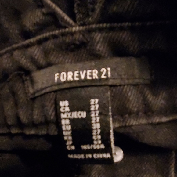 Jeans - Picture 5 of 5